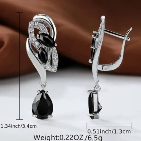 18k White Gold Plated Water Drop Sapphire Blue Diamond Earrings - Picture 2 of 2